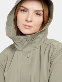 Didriksons Naomi Parka- Kevättakit